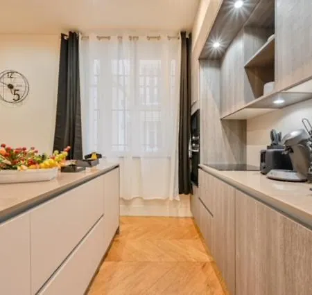 Elegant 3 Chambres, 3 Salles De Bain- Double Sejour- 16e- Calme Et Standing Apartamento Paris