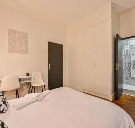 Elegant 3 Chambres, 3 Salles De Bain- Double Sejour- 16e- Calme Et Standing *